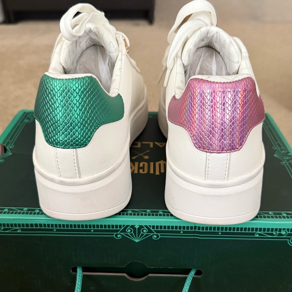 Wicked x Aldo Destined to Fly White Sneakers - Picture 3 of 5